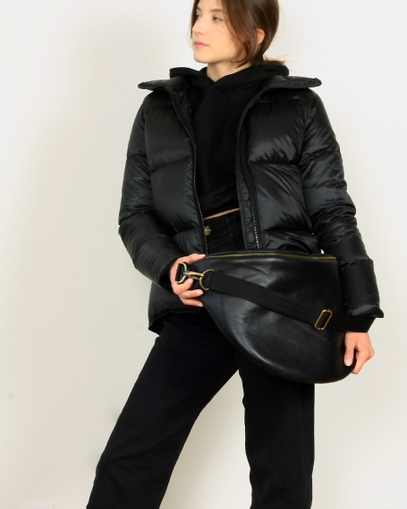 traveler-black-leatherIMG_0309