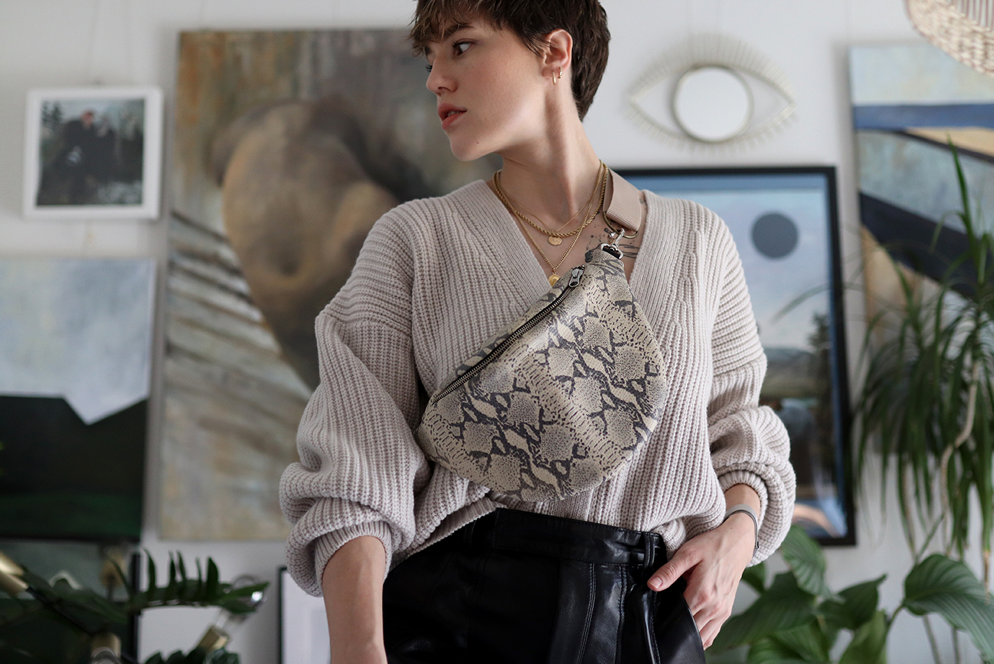 NERKA - Leather Python Grey IMG_8084