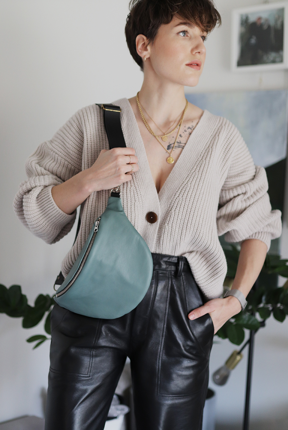 NERKA - Leather Sage Green IMG_8093