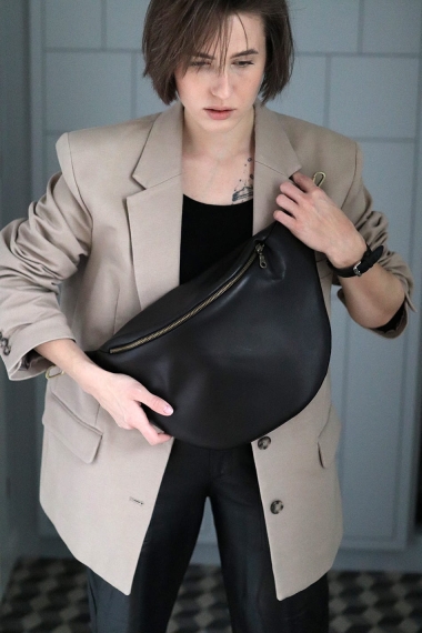 leather black cubage IMG_9162.jpg