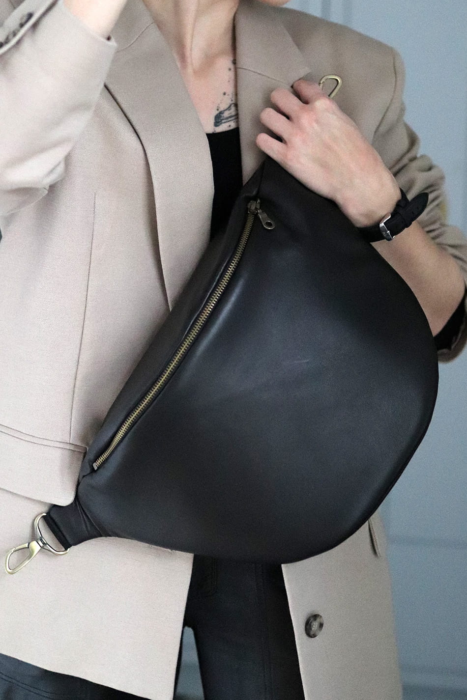 Ileather black cubage MG_9163.jpg