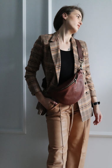 leather crumpet brown jaga.jpg