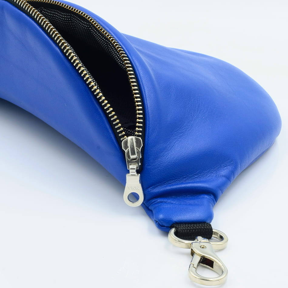 leather Pacific Blue detal.jpg