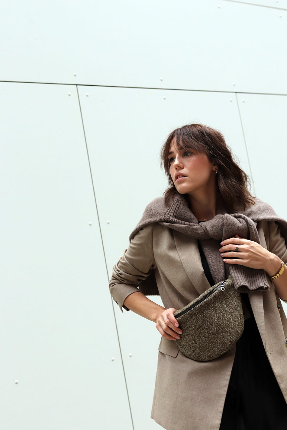 TWEED KHAKI JAGA 2.jpg