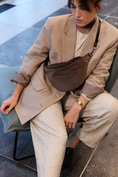 Velvet Brown jaga.jpg
