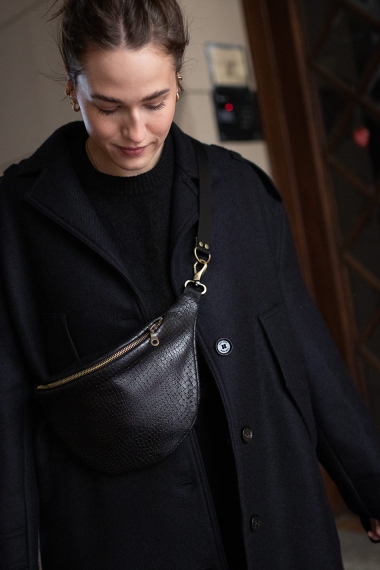 Leather Black Snake IMG_4285.jpg