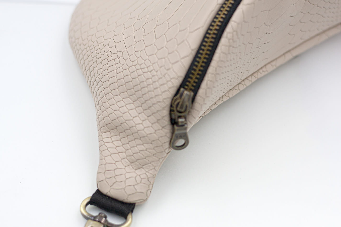 Full_moon_Leather_nerka_9.jpg