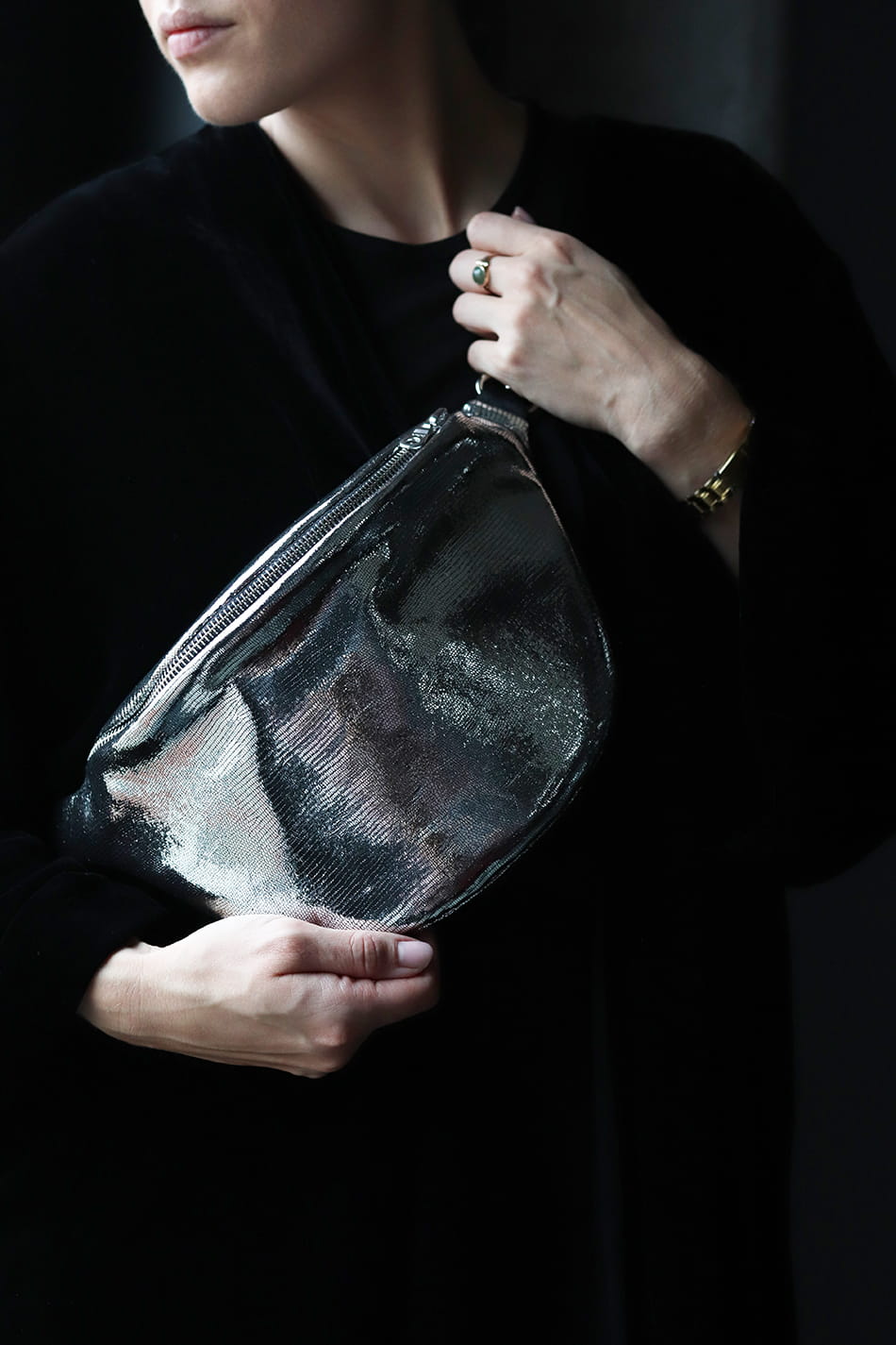 Leather Discothèque Silver jaga 2.jpg