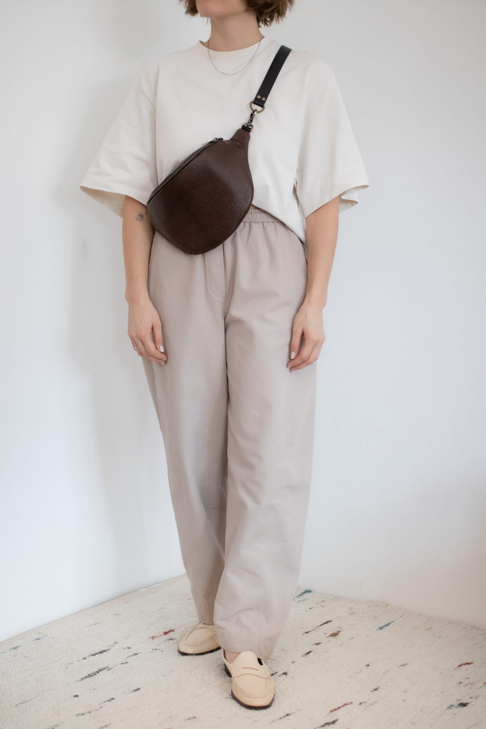 Gekon - nerka midi z czarnym paskiem 25 mm