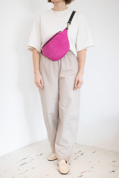Superpink - nerka midi Anacomito przód.jpg