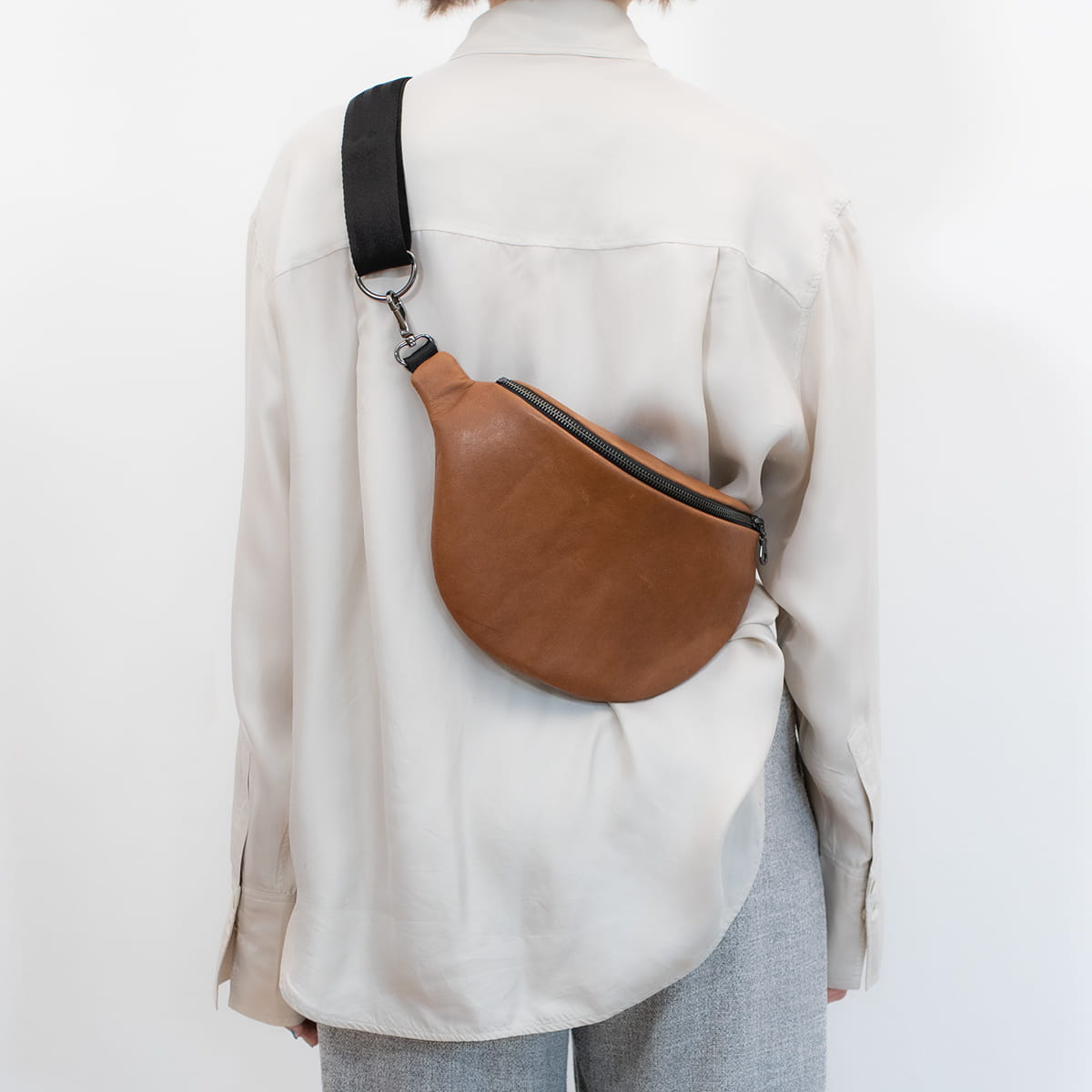 nerka Rec Medium Brown midi 3.jpg