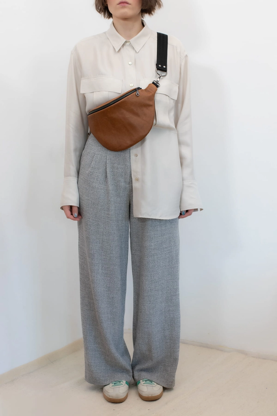 nerka Rec Medium Brown midi 1.jpg