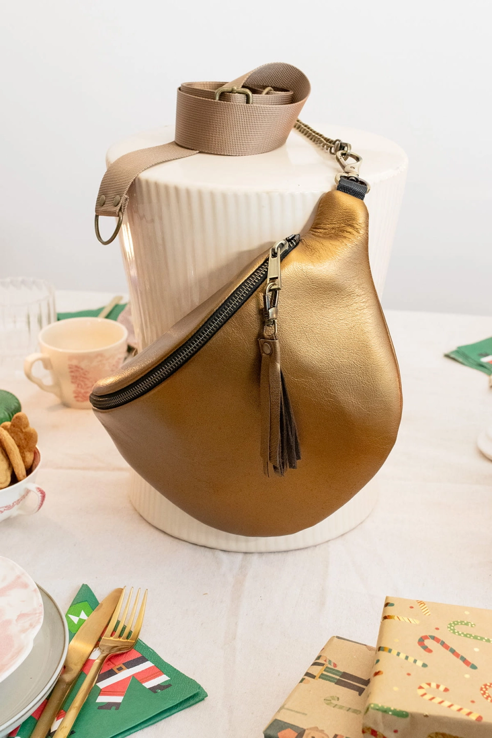 antique gold nerka Anacomito 1.jpg