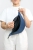 aksamitna jeans modelka detal.jpg