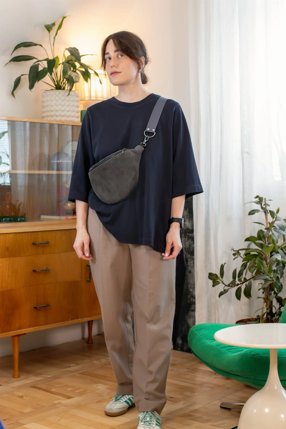 nerka sztruksowa grafit outfit.jpg