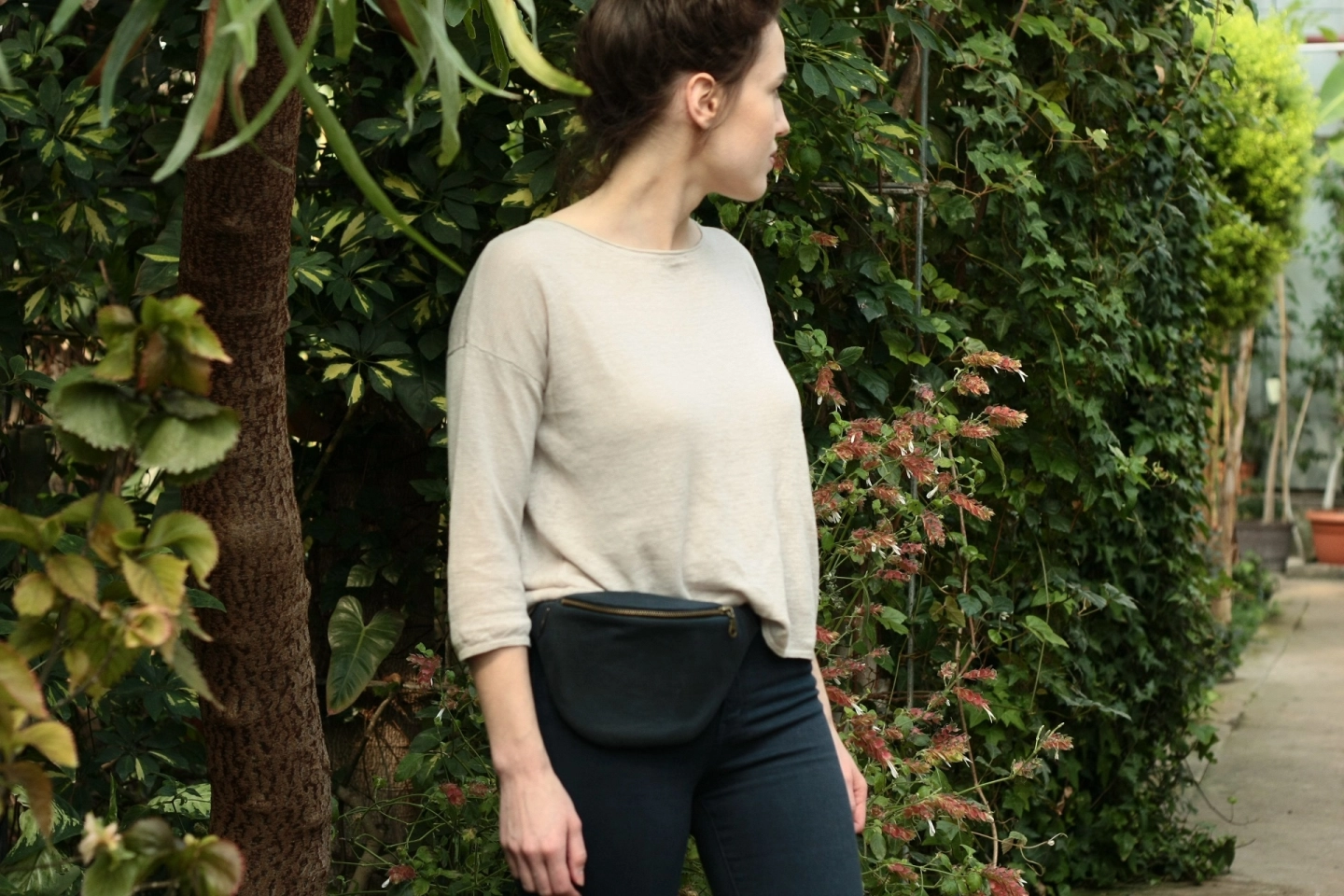 wax-navy-1