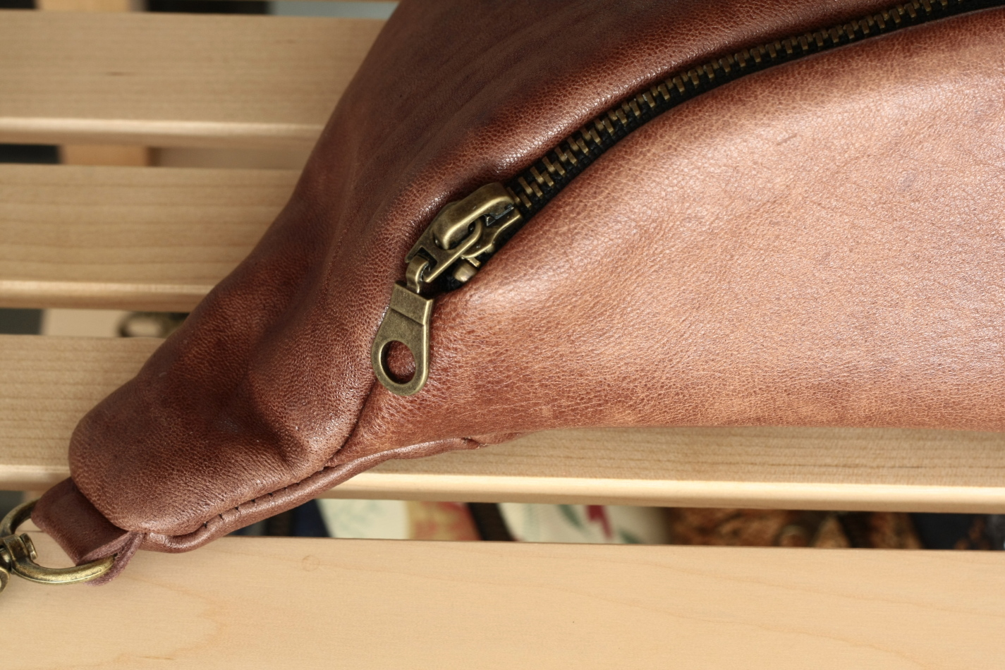 leather-brown-maxi-detal