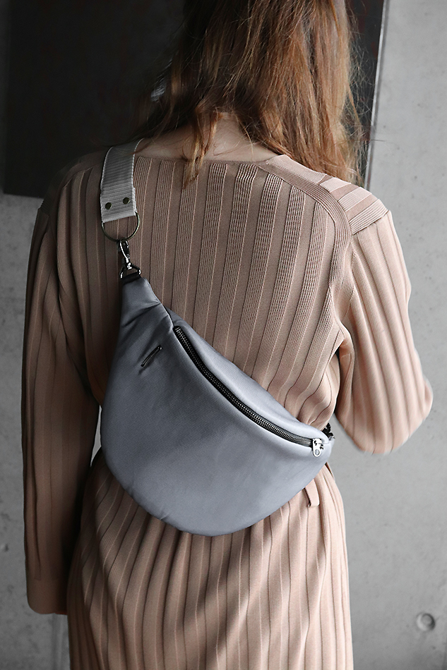 nerka-anacomito-standard-light satin-detal